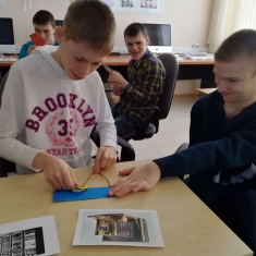 Галерея