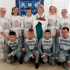 Галерея