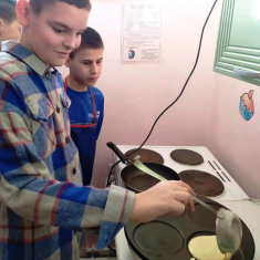 Галерея