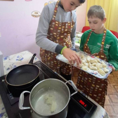 Галерея