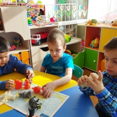 Галерея