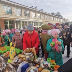 Галерея