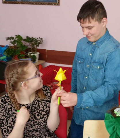 Для милых девочек и дам