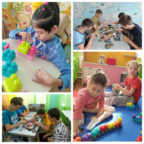 Играем в лего