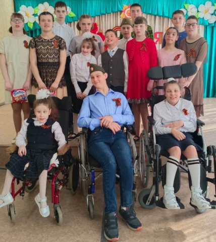Мы о войне стихами говорим