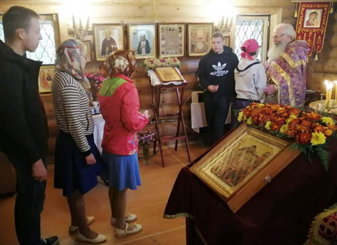 На праздничной службе