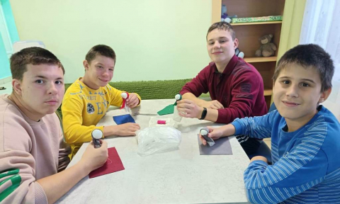 Народная игрушечка