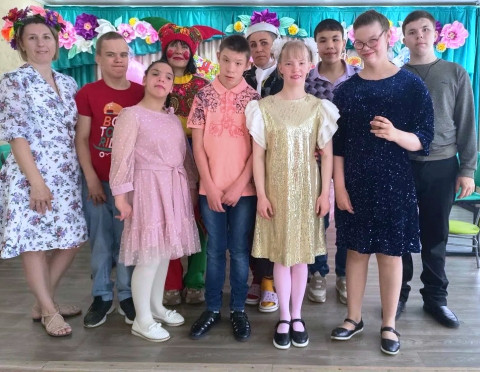 Праздник весенних именинников