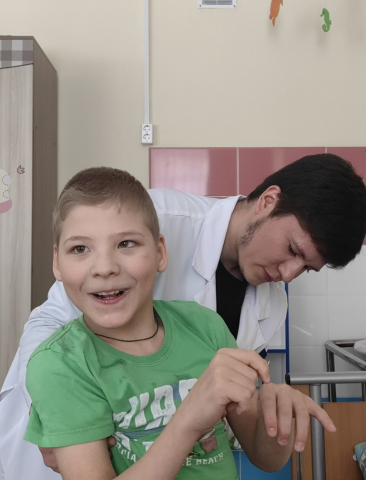 С благодарностью детским травматологам - ортопедам