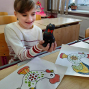 Знакомимся с дымковской игрушкой